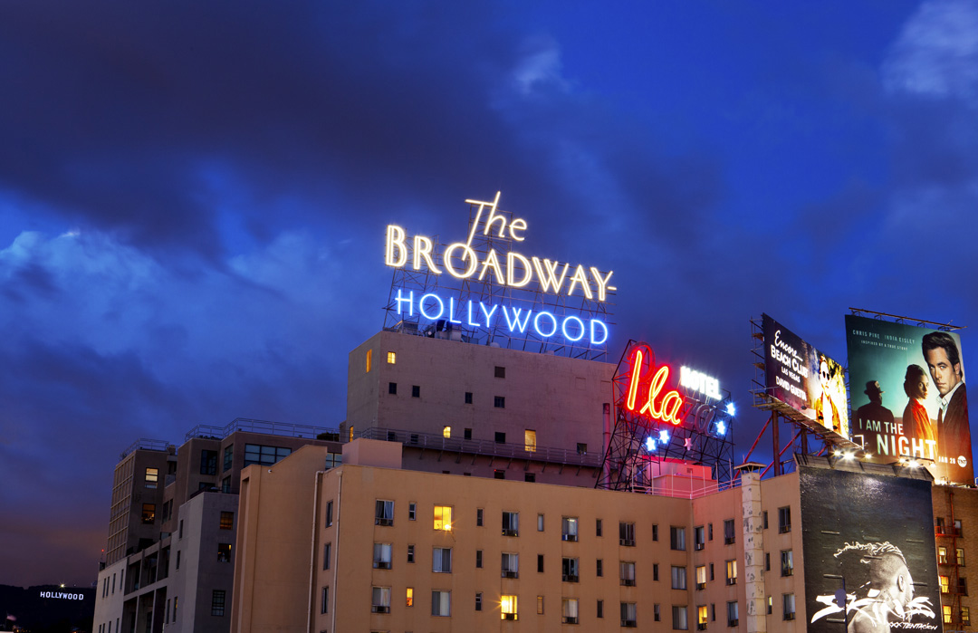 A Guide To LA Neon - Vimarsana News