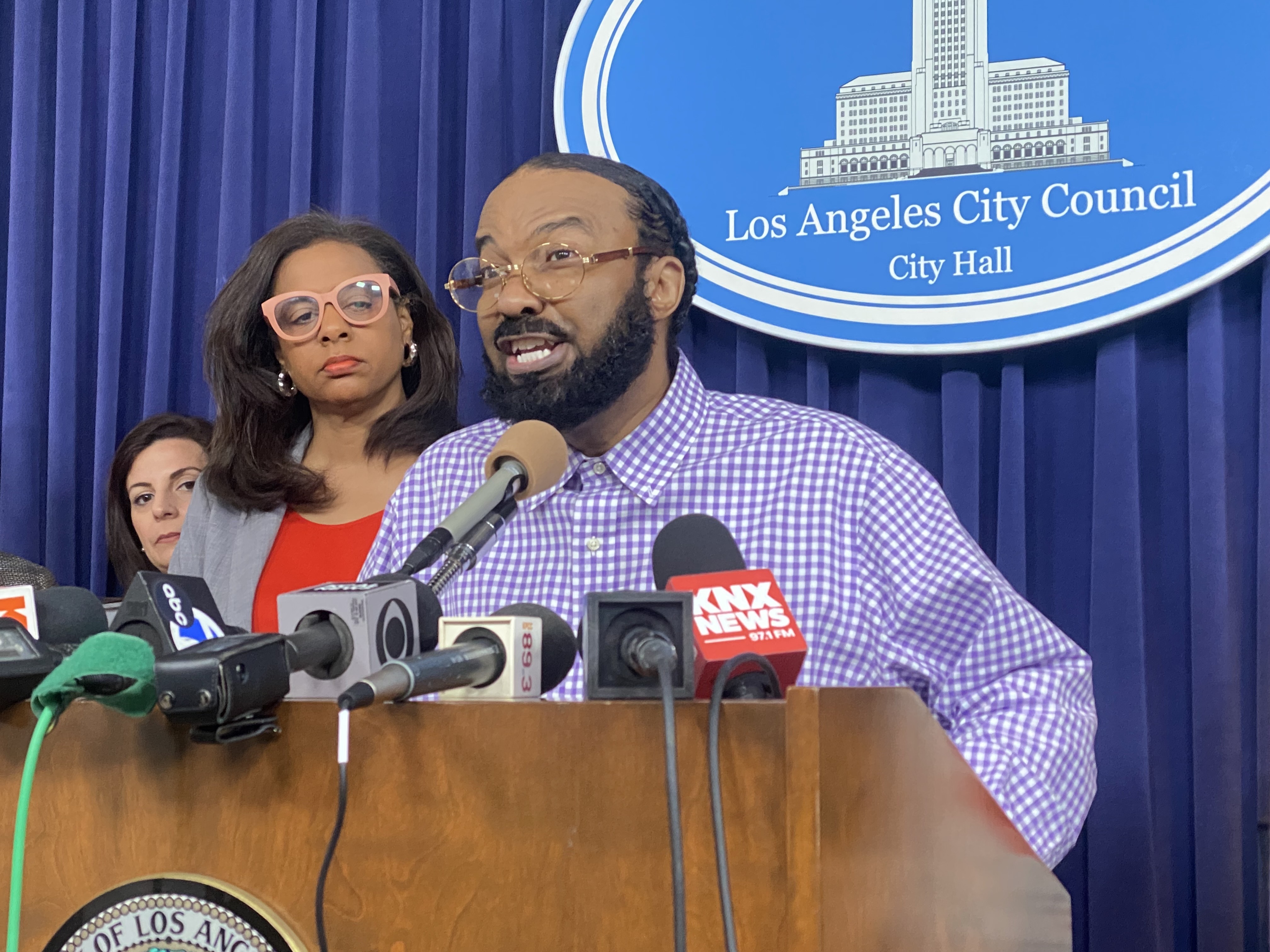 City Of LA Issues First Citation Under 2019 Civil Rights Law - Vimarsana News